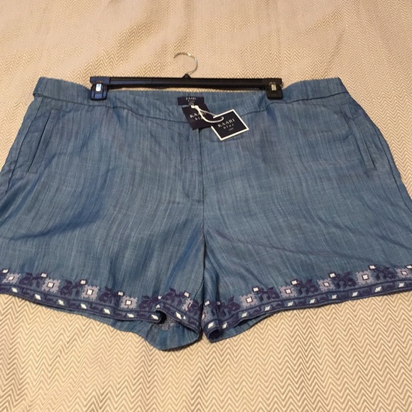 NWT. Kaari Blue embroidered chambray shorts. Sizes 16 & 20. - Picture 3 of 6